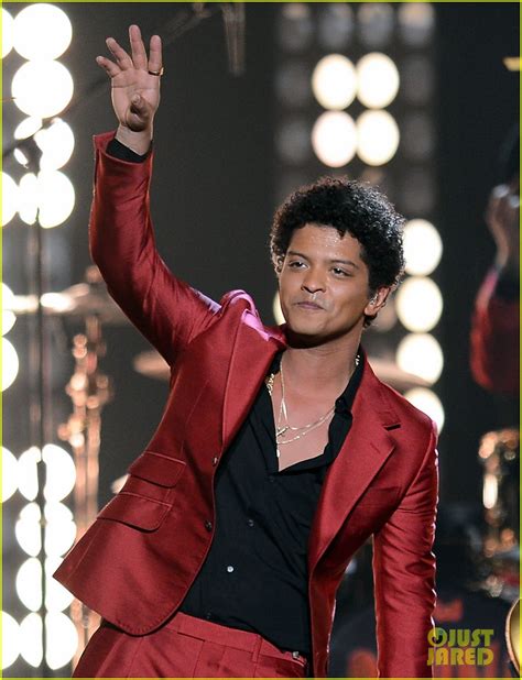 bruno mars suits.